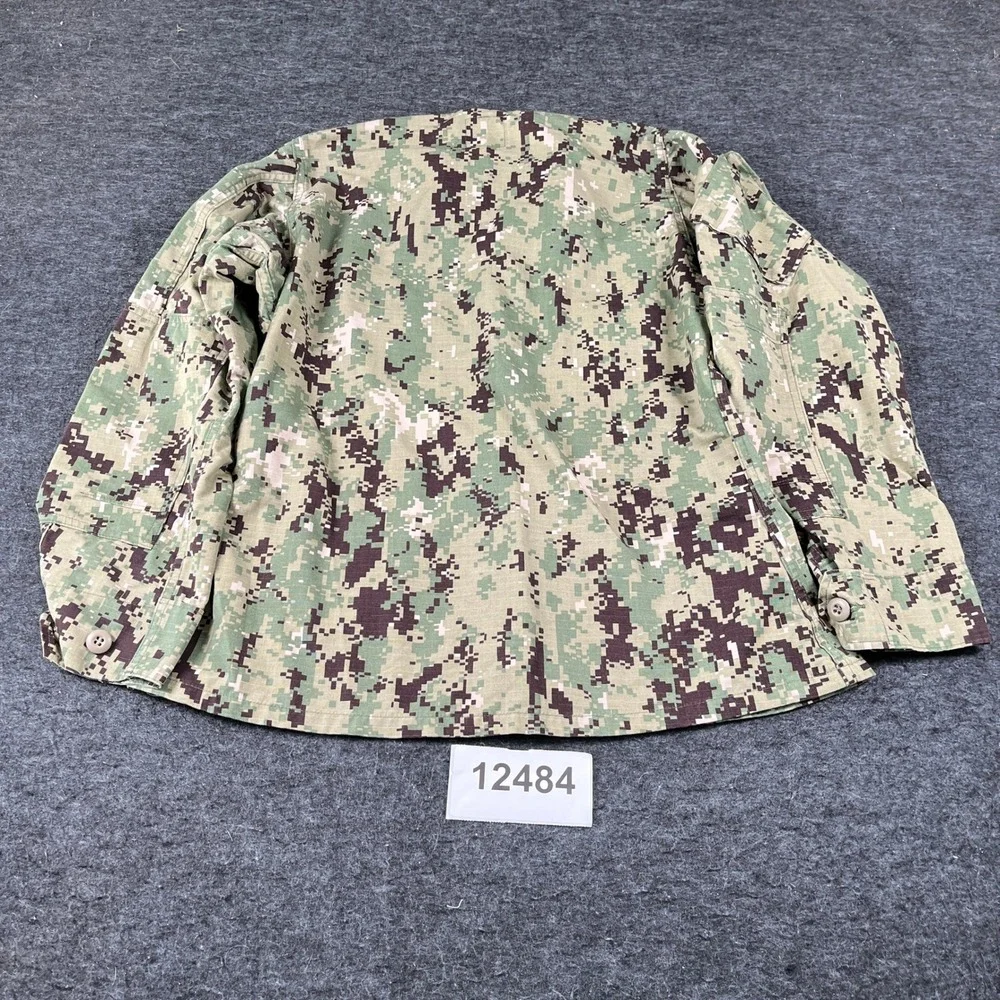 US Navy NWU Type III Jacket Mens 32 Short Green Camouflage Flap Pockets Gorpcore